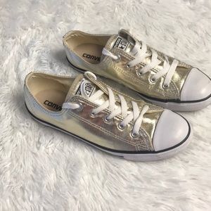 Ladies Converse shoes